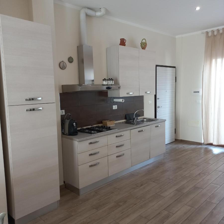 La Casa Di Carla Apartment เปสการา ภายนอก รูปภาพ