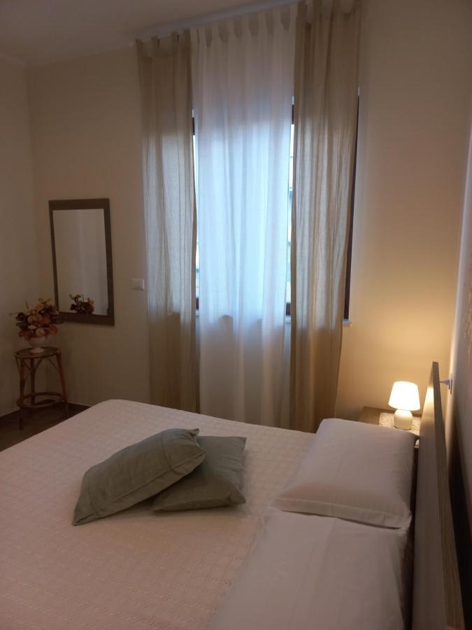 La Casa Di Carla Apartment เปสการา ภายนอก รูปภาพ